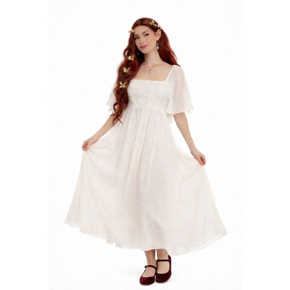 NWT BALTICBORN Lilith Fairy Cottagecore Maxi Dress Cream‎ Puff Sleeve Smocked S